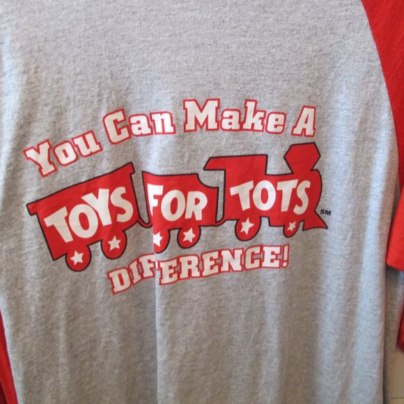 Gildan Raglan 3/4 sleeve Toys For Tots Size Large  Red and Gray - Picture 2 of 3